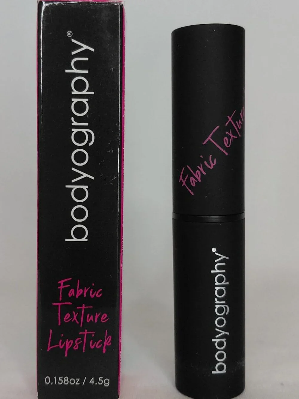 Bodyography - Fabric Texture Lipstick in Flannel (Poppy Red)